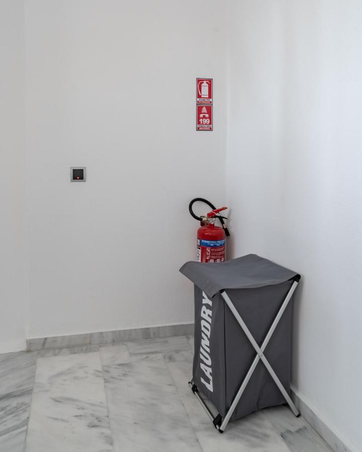 Centro Apartments Heraklion  Bagian luar foto