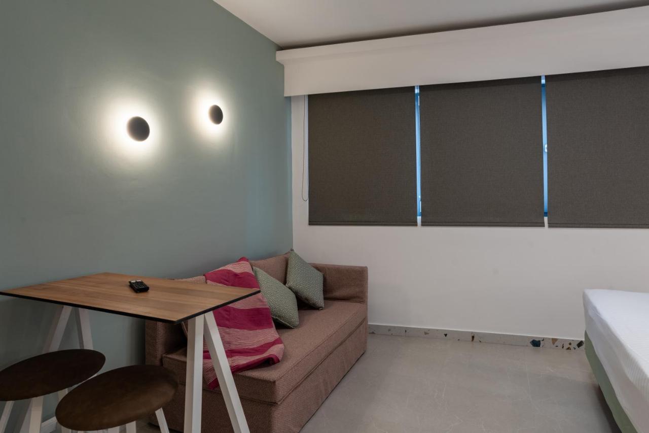Centro Apartments Heraklion  Bagian luar foto