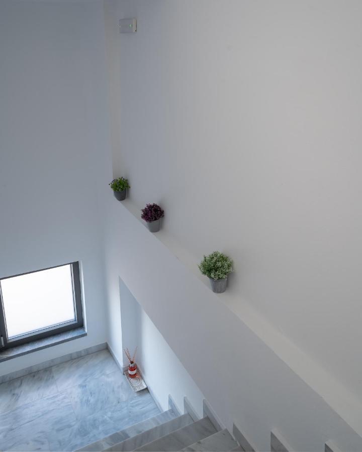 Centro Apartments Heraklion  Bagian luar foto