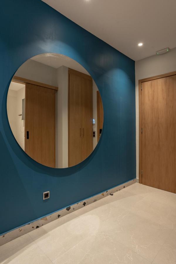 Centro Apartments Heraklion  Bagian luar foto