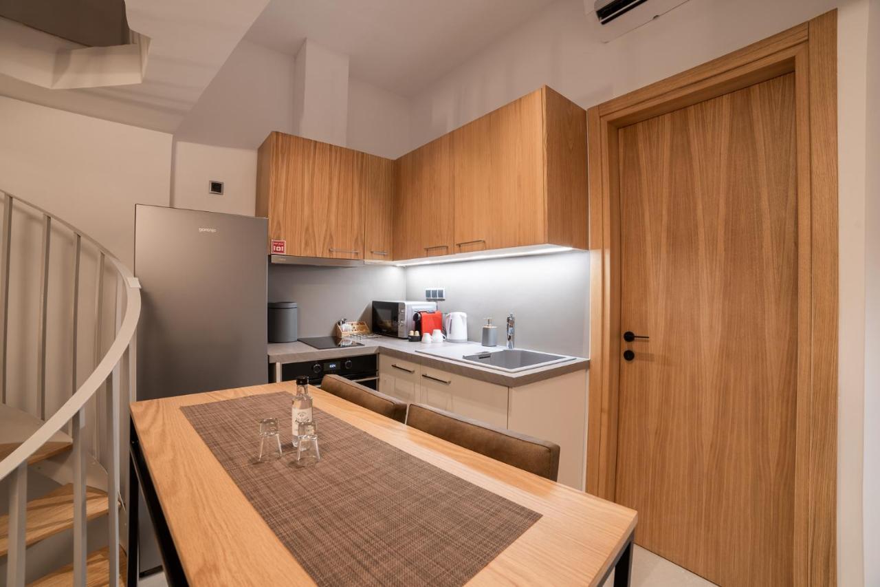 Centro Apartments Heraklion  Bagian luar foto