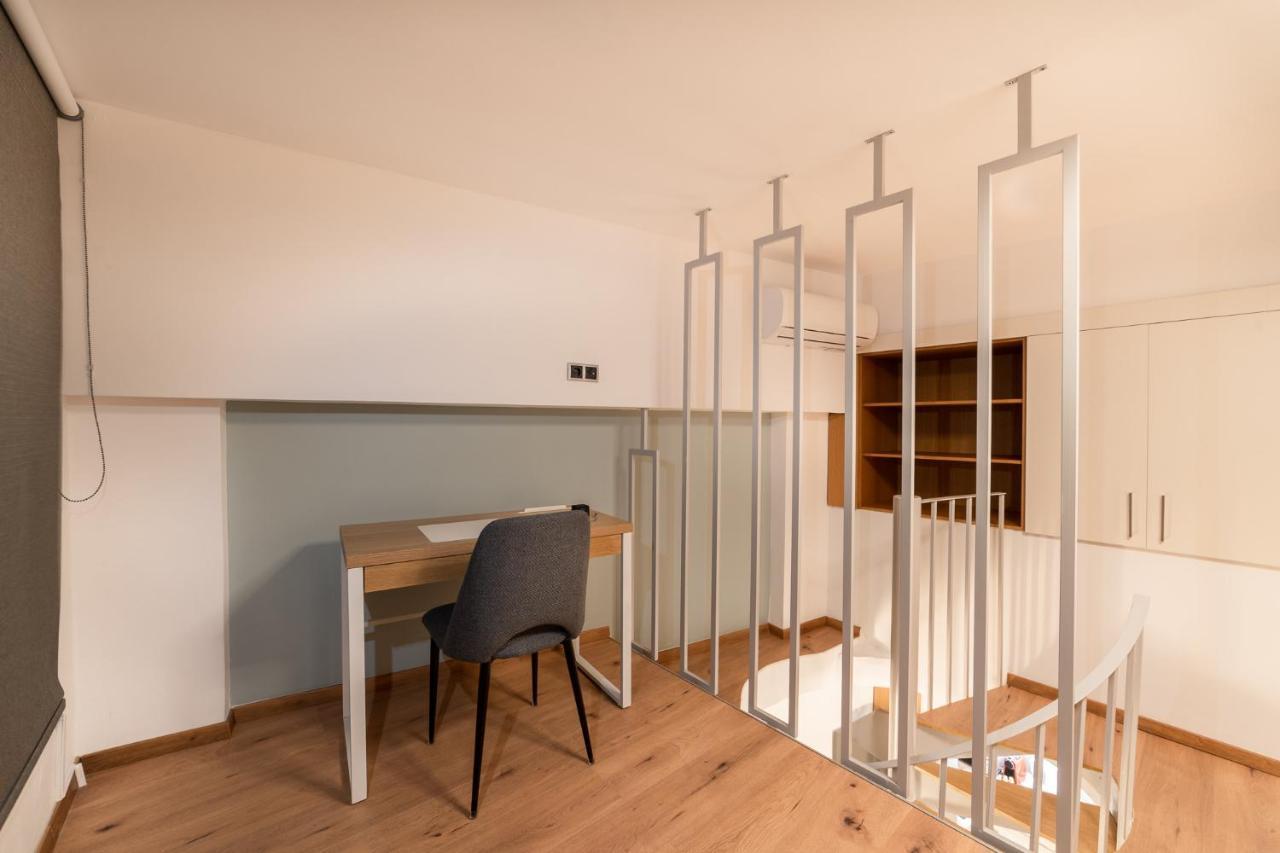 Centro Apartments Heraklion  Bagian luar foto