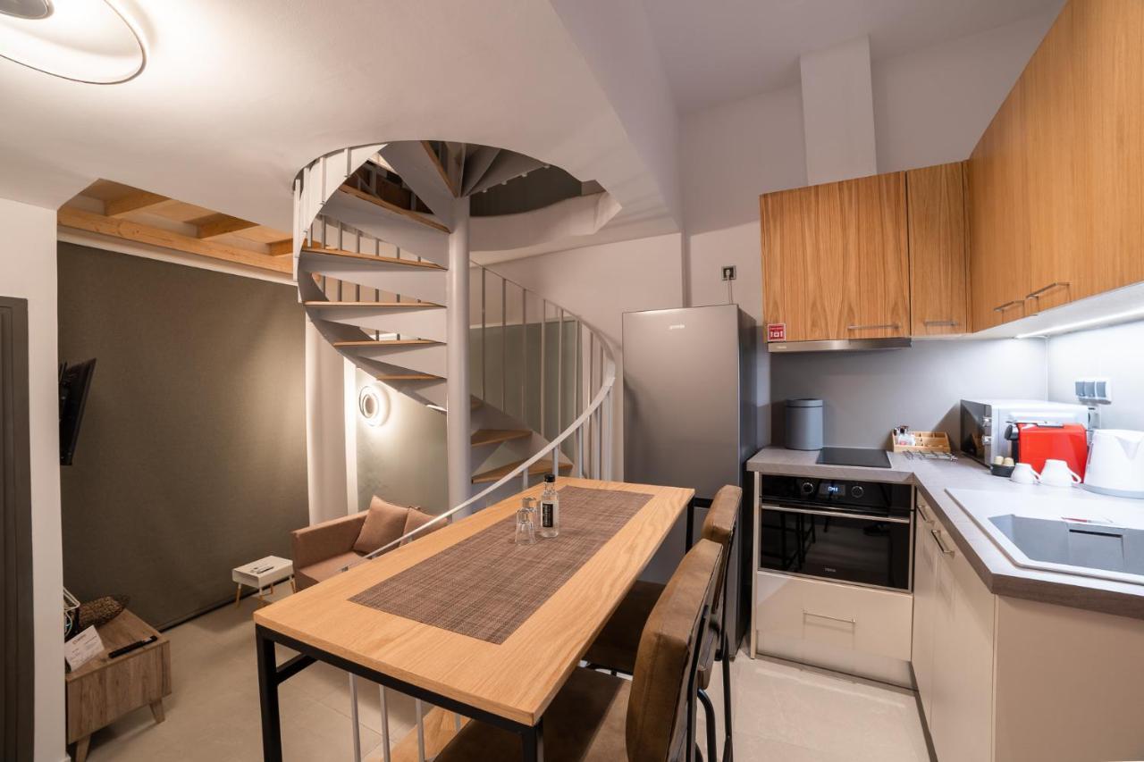 Centro Apartments Heraklion  Bagian luar foto