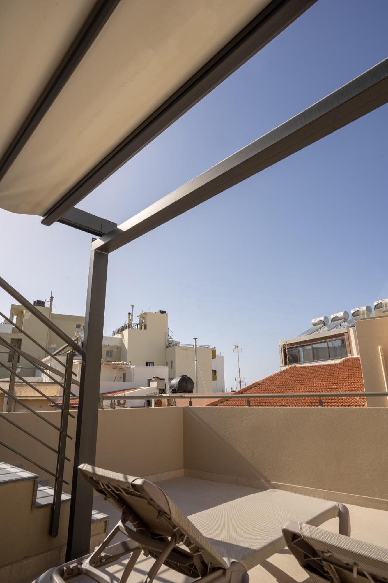 Centro Apartments Heraklion  Bagian luar foto